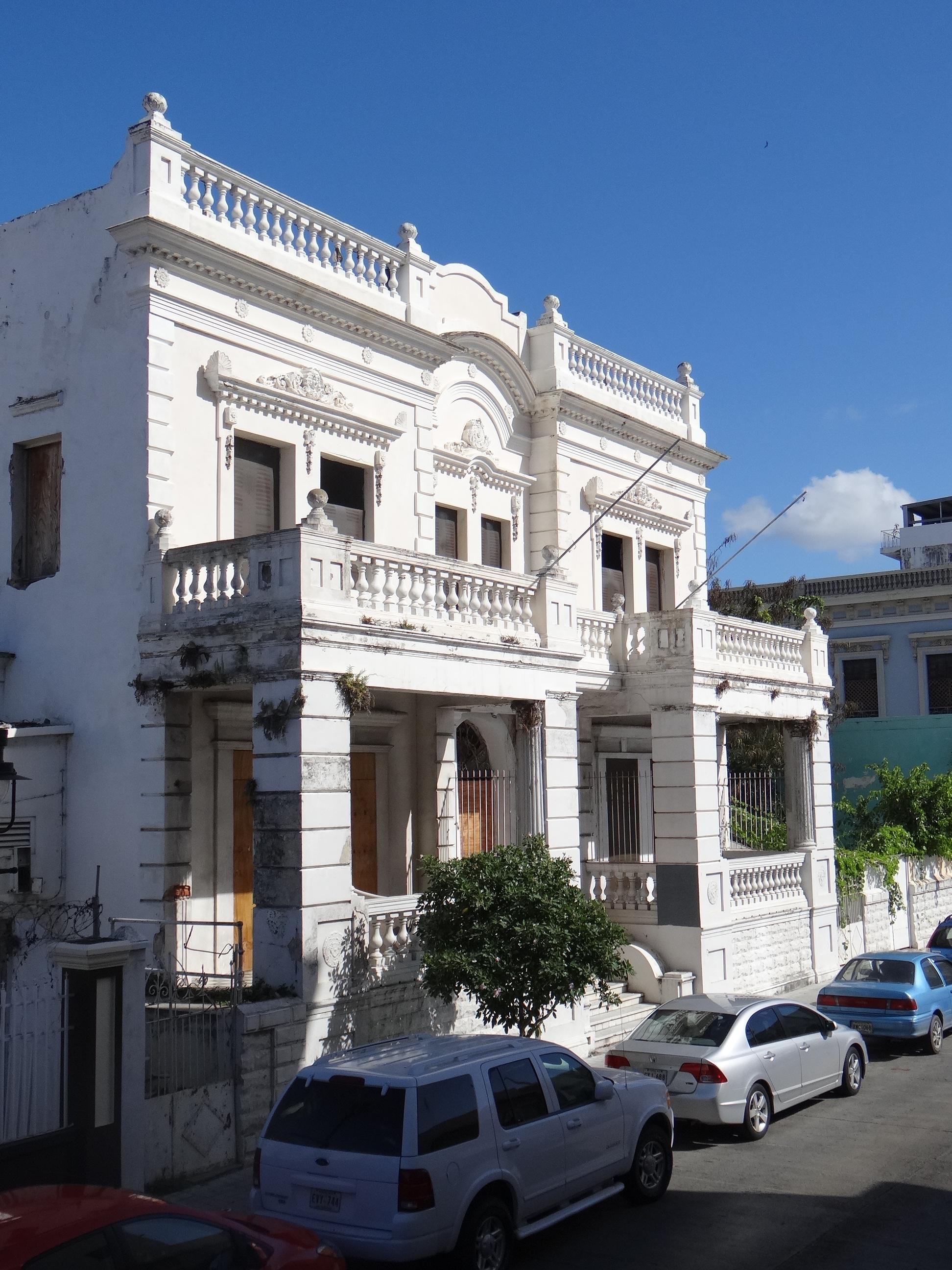 Casa en la calle Villa - Residencia Toro-Cortada - Antiguo Centro Español - Ponce - 2014 00007